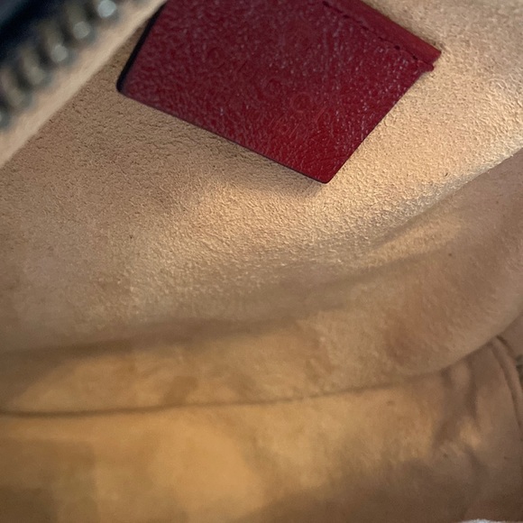 Gucci Marmont GG Crossbody - Mini - Picture 15 of 16